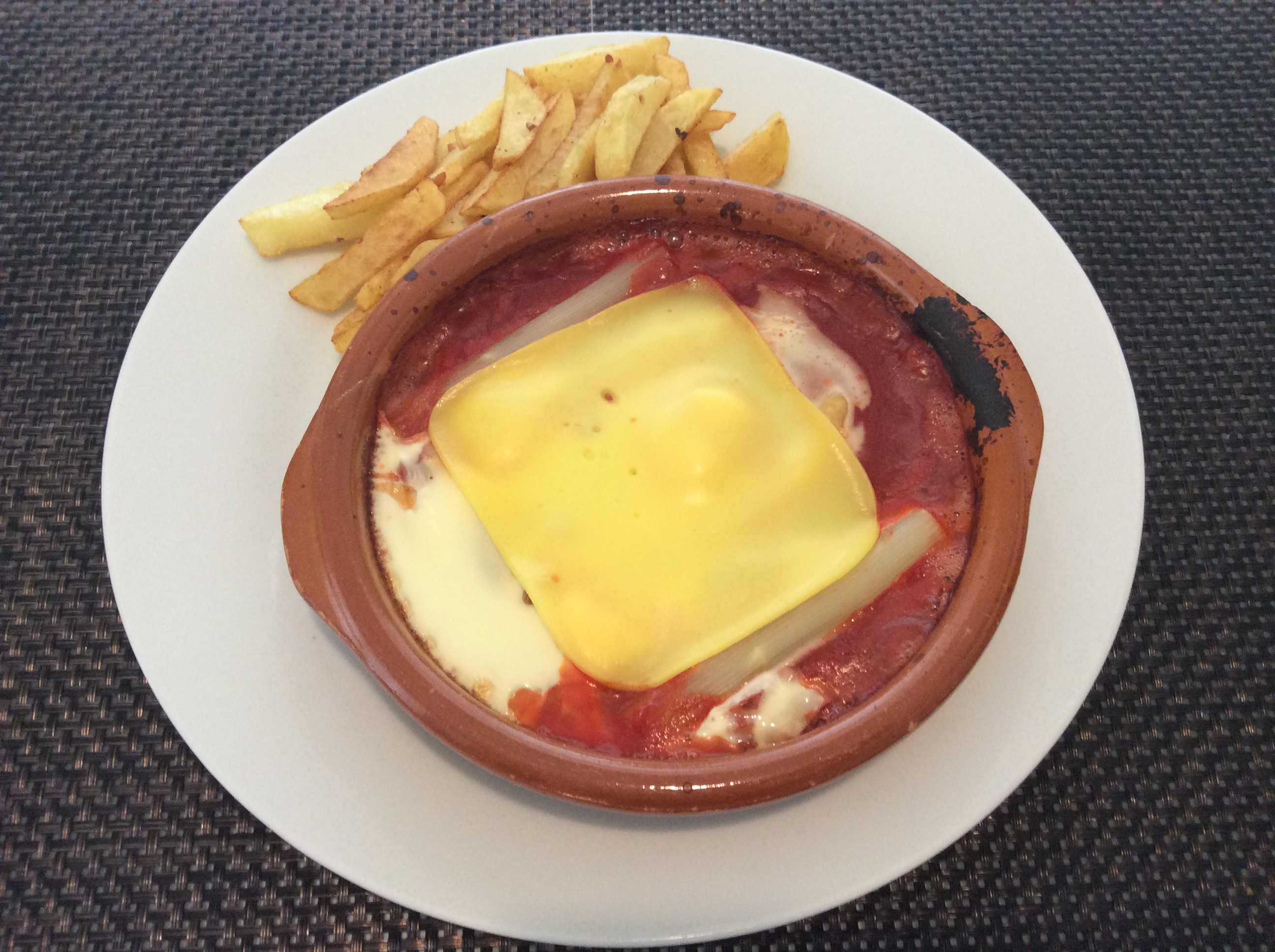 Huevos Al Plato
